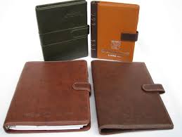 In Ấn Sổ Tay Nhân Viên: Tạo Sự Chuyên Nghiệp và Kích Thích Sự Sáng Tạo