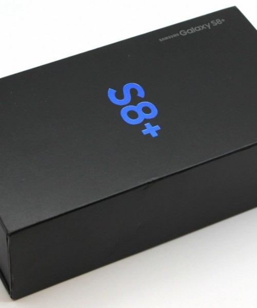 Hộp Điện Thoại Đang Được Quan Tâm Năm Nay